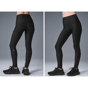 (S) NWT $134 Alo Yoga High-Waist Airlift Legging Black Size Small